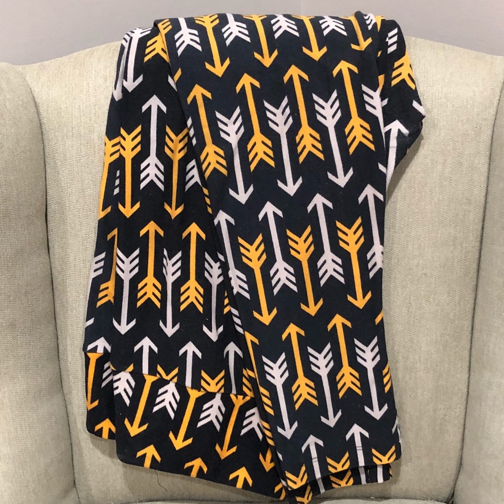 Lularoe tall & curvy leggings